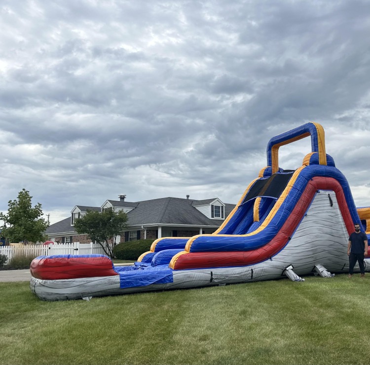 20 FT Dual lane slide ( Wet/Dry)